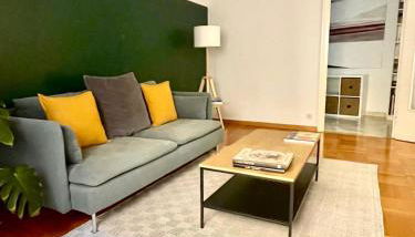 Downtown Milan Chic Apartment - Quiet Retreat with Free WIFI & Air Conditioning - Foto 3