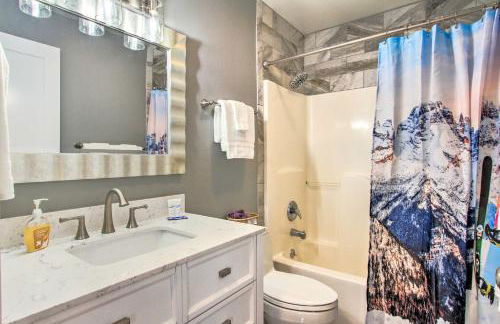 Cozy Montana Condo with Walk to Big Sky Resort! - Foto 19