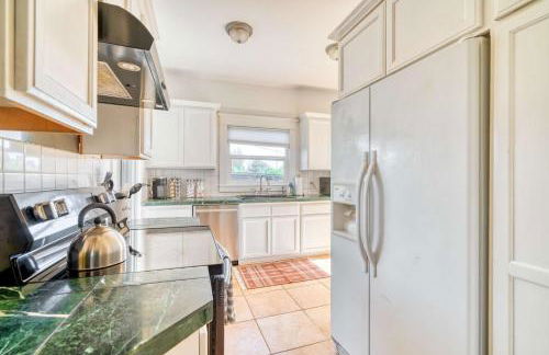 Stay Portland - Cute & Charming Portland Home 91 WalkScore - Photo 31