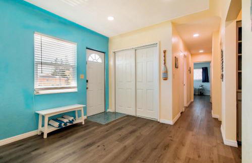 Lovely vacation home 1 block from beach & downtown Gulfport - Foto 34