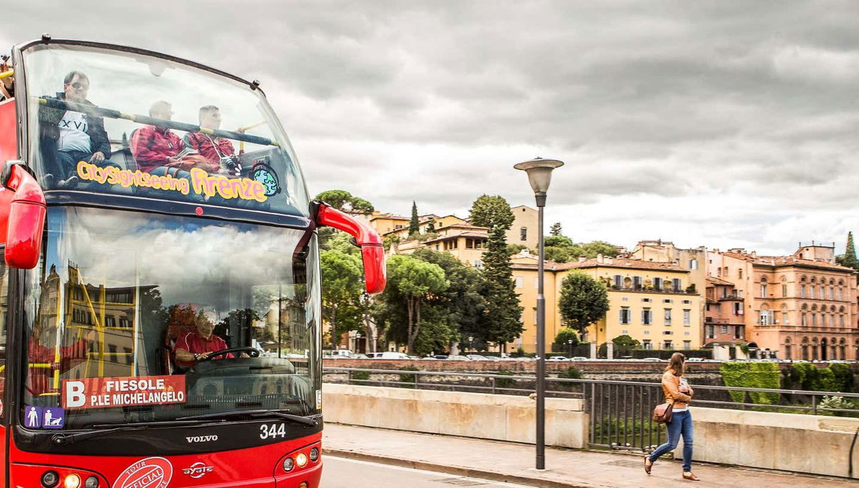 Ônibus turístico de Florença