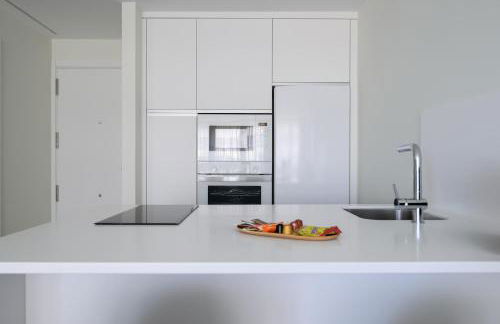 RENOVADO APARTAMENTO 1º LINEA DE MAR - Foto 22