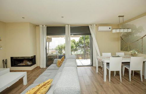 Pet Friendly Home In Santa Susanna - Foto 4