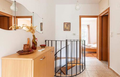 Sea view maisonette near Nafplio!1' drive to beach - Photo 17