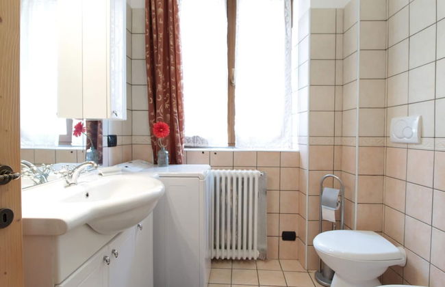 Family Retreat Near Garda - Photo 16