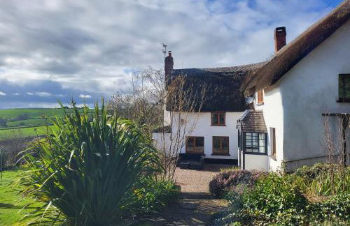 The Thatched Cottage - Foto 44