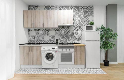 Charming Lucero - Foto 18