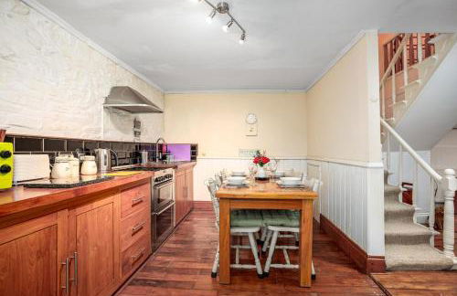 6 Bedroom - The Old Bakehouse Historic Home - Foto 21