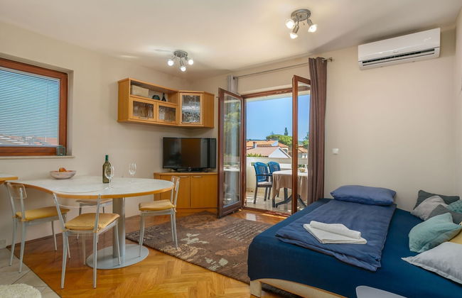 Classy and Modern Apartment With Terrace - Foto 2