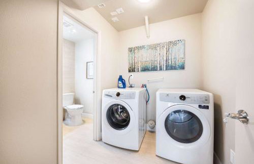 Luxury Bellevue 2B Basement w Stunning View - Foto 24