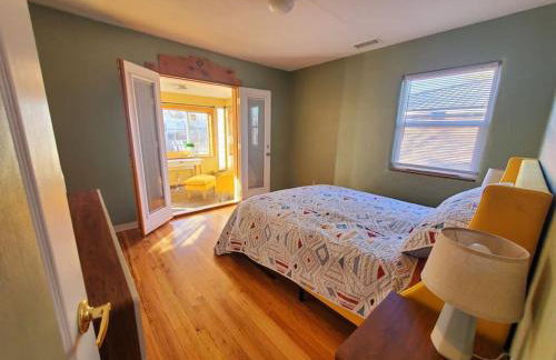 Lovely 2BR Pet Friendly Home in Heart of Nob Hill - Foto 12