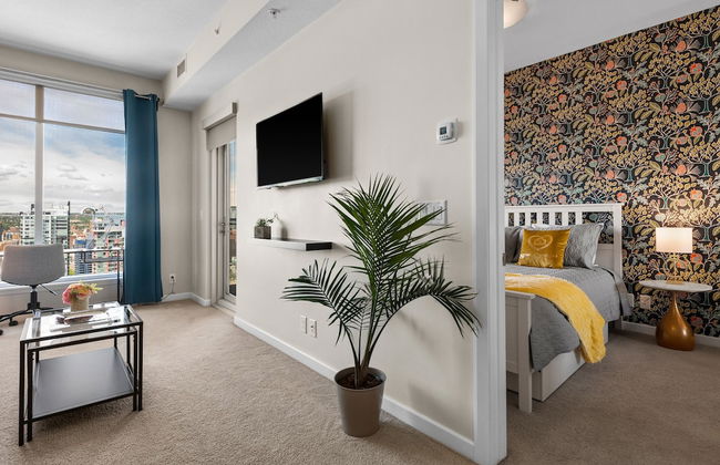 GLOBALSTAY. Modern Downtown Condos. Free parking - Photo 68