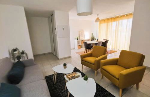 Casteljaloux Appartement 2 chambres balcon parking résidence calme - Foto 9