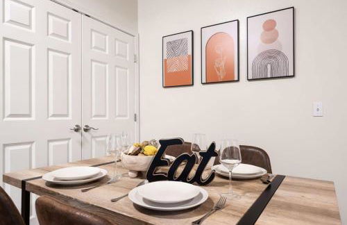 Renton Luxury & Spacious Daylight Basement The Landing - Foto 17