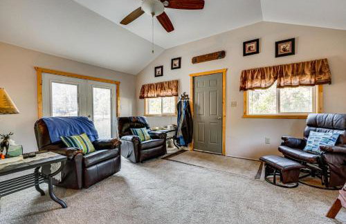 Hike, Fish and Relax Cabin 4 Mi to Lake Estes! - Foto 5