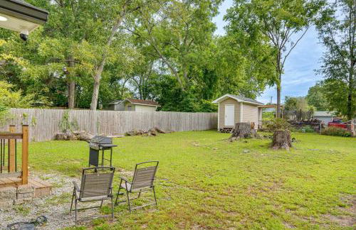 Steps to Playground Family Home in Douglasville! - Foto 23