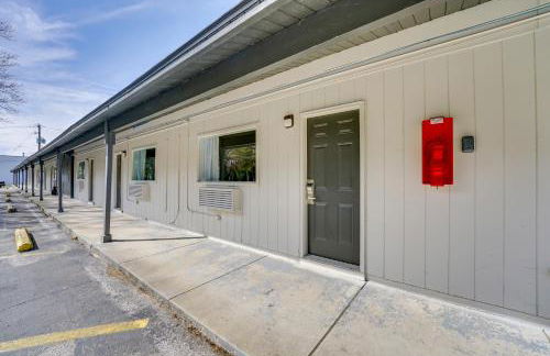 WFH-Friendly Studio Near Lighthouse Beach! - Foto 21