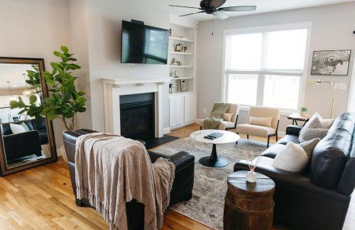 "King's Quarters" Modern Urban Stay - Downtown LEX - Foto 1