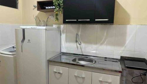 Kitnet Moderna, confortável , climatizada é linda 7A - Foto 3, stove