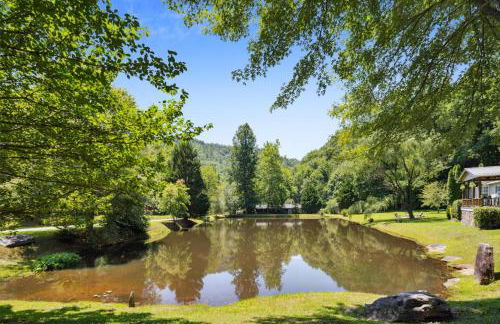 Twin Ponds Retreat-pond Hot Tub Fire Pit Game Room Pet Friendly - Foto 29