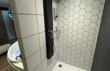 Tiny room - Photo 15