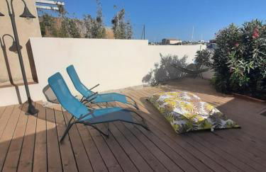 SUPERB MEDITERRANEAN FISHERMANHOUSE FRESHLY RENOVATED 20 M FROM HARBOR HIKES NEARBY no extra fees - Foto 13