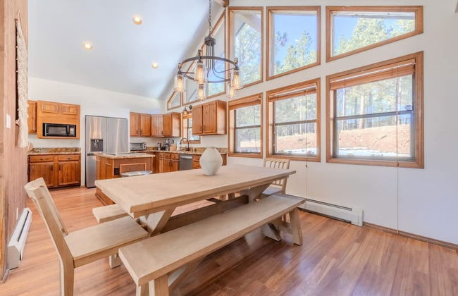 Grand Angel Fire Mountain Luxury ski Chalet - Photo 2