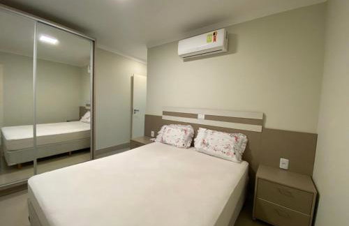 Apartamento com piscina em quatro ilhas - Foto 23