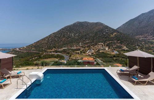 Brikis Villa 2 - With Private Pool - Foto 3
