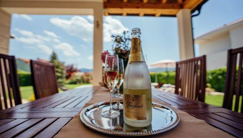 Villa Latica - Foto 2