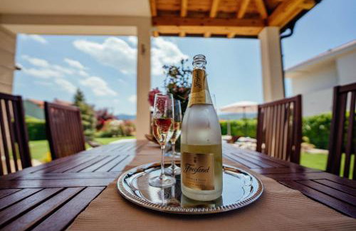 Villa Latica - Foto 2