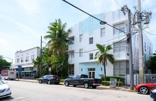 TROPICAL HAVEN POOL & 2BLOCKS TO BEACh - Foto 5