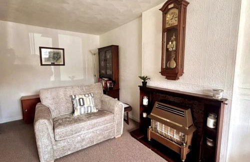 Oldham Bungalow Retreat: 2BD Peaceful Comfort - Foto 13