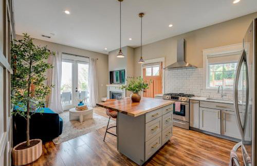 Luxury Seattle Retreat with Views and Bonus Suite - Foto 11