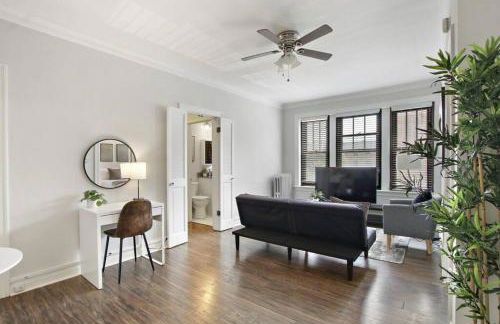 Prime & Stylish 1BR Hideaway - Dorchester 306 - Photo 11