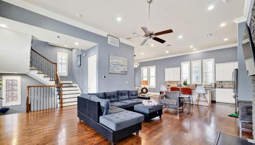 Tesla-Charger TX Medical Ctr Sleeps 7 5 beds - Foto 2