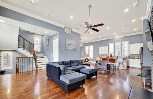 Tesla-Charger TX Medical Ctr Sleeps 7 5 beds - Foto 2