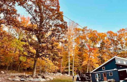 Luxury Mountain Retreat - 4 King Suites & Hot Tub - Photo 51