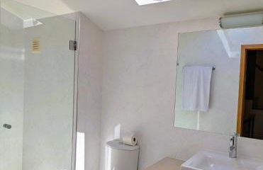 Luxury 3-bedroom apartment at high-end Praia da Luz - Photo 17