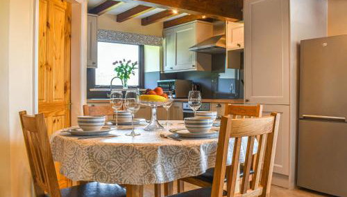 Ladycroft House - Photo 5