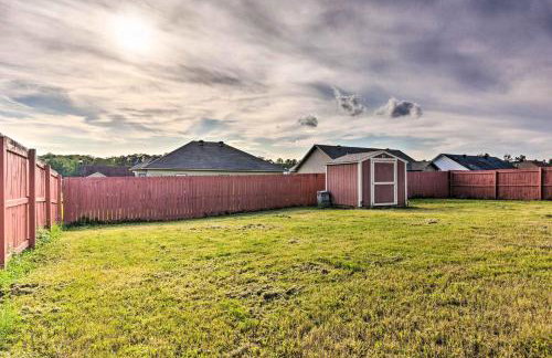 8 Mi to Downtown Little Rock Home with Fenced Yard - Foto 3
