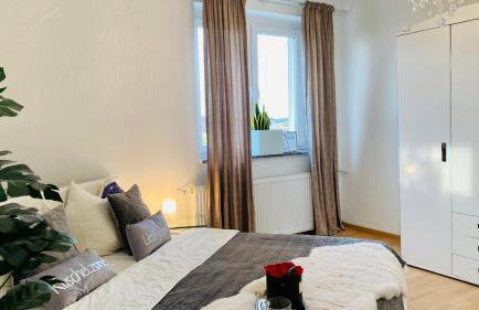 VILLA SUNSHINE "SUNSHINE SUITE" NAD JEZIOREM KOMINEK i WANNA w SALONIE OGRóD BALKON - Foto 9