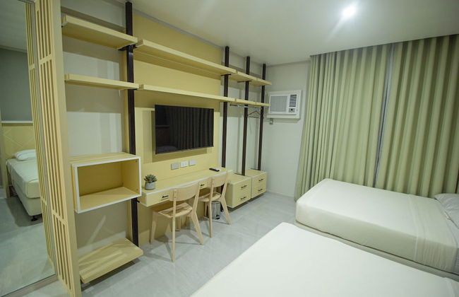 Twin Hearts Residences 1 - Photo 5