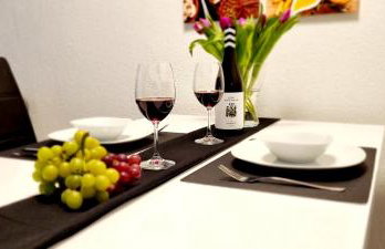 New Modern SelfCheckin PublicFreeParking HighSpeed Wifi KingSizeBed - Foto 20