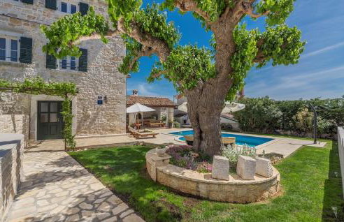 Beautiful Stone House - Villa Parentium with Private Pool - Foto 2