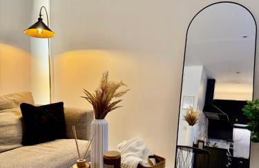 Superb Duplex in North London with reserved parking - Photo 9