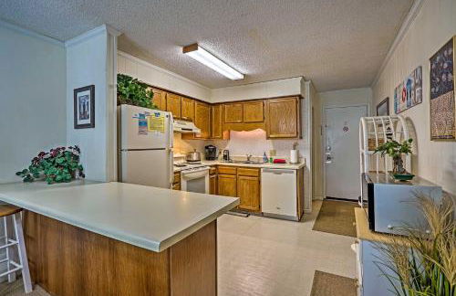 Walk to Beach Isle of Palms Condo with Pool Access! - Foto 10