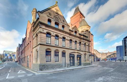 Charltons Bonds Apartments 2B by Week2Week - Foto 12