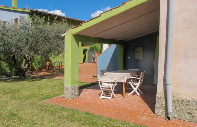 2 bedroom Apartment in Certaldo with swimming pool and garden - Photo 17