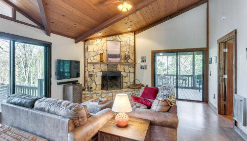 Smoky Mountain Cabin with Fire Pit and Stunning Views! - Foto 2